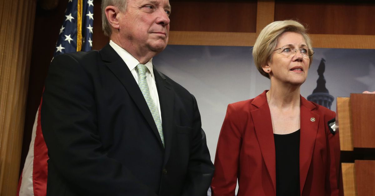 US Senators Warren, Durbin Probe FTX Collapse